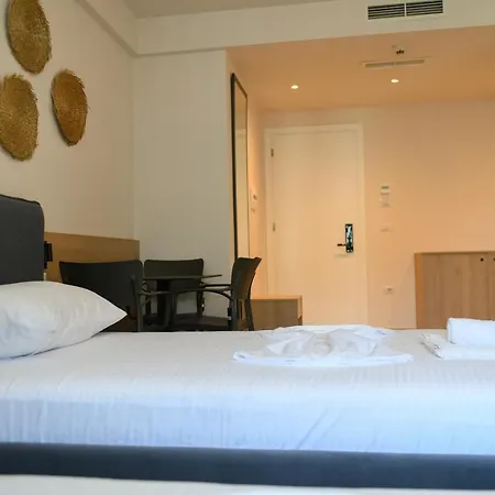 Hotel Village By The Sea