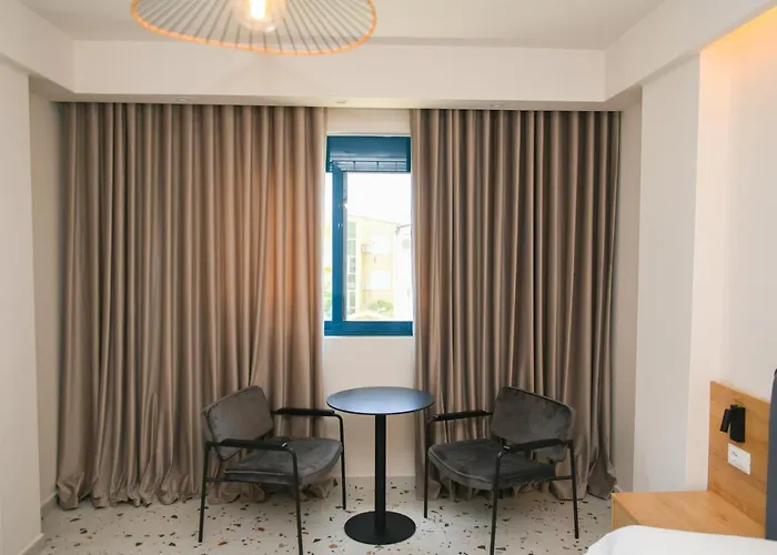 Village By The Sea 4* Qerret