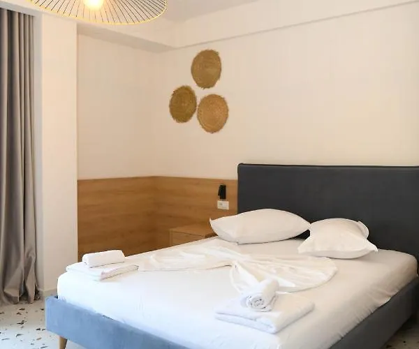 Village By The Sea 4*