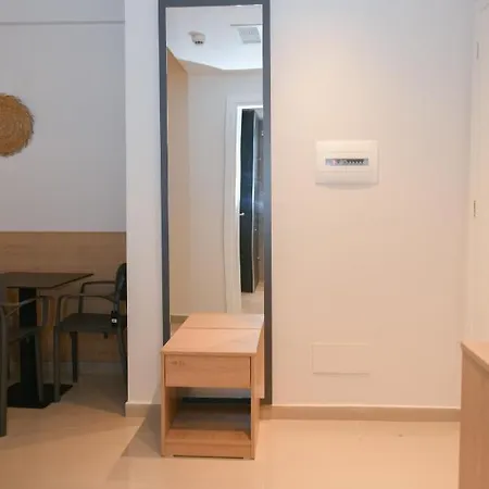 Ξενοδοχείο Village By The Sea 4*