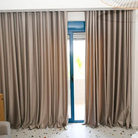 Village By The Sea Qerret (Tirana)