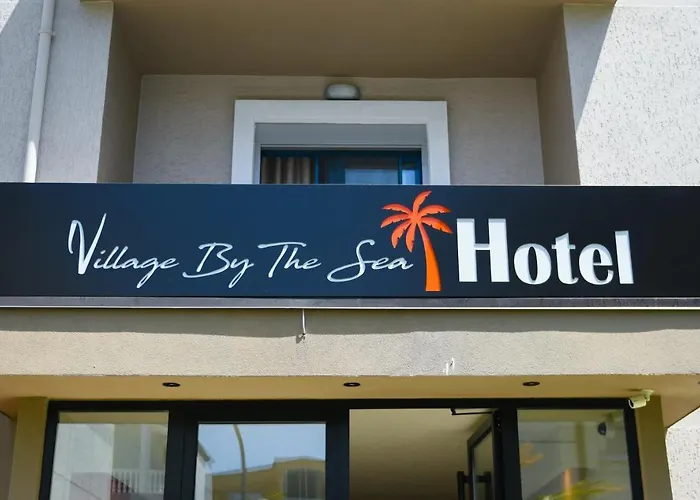 Village By The Sea 4*